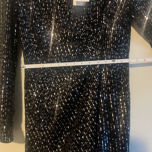 NWT O.P.T. Anthropologie Black Luna Velvet Sequin Elegant Wrap‎ Dress Size M - Picture 9 of 9